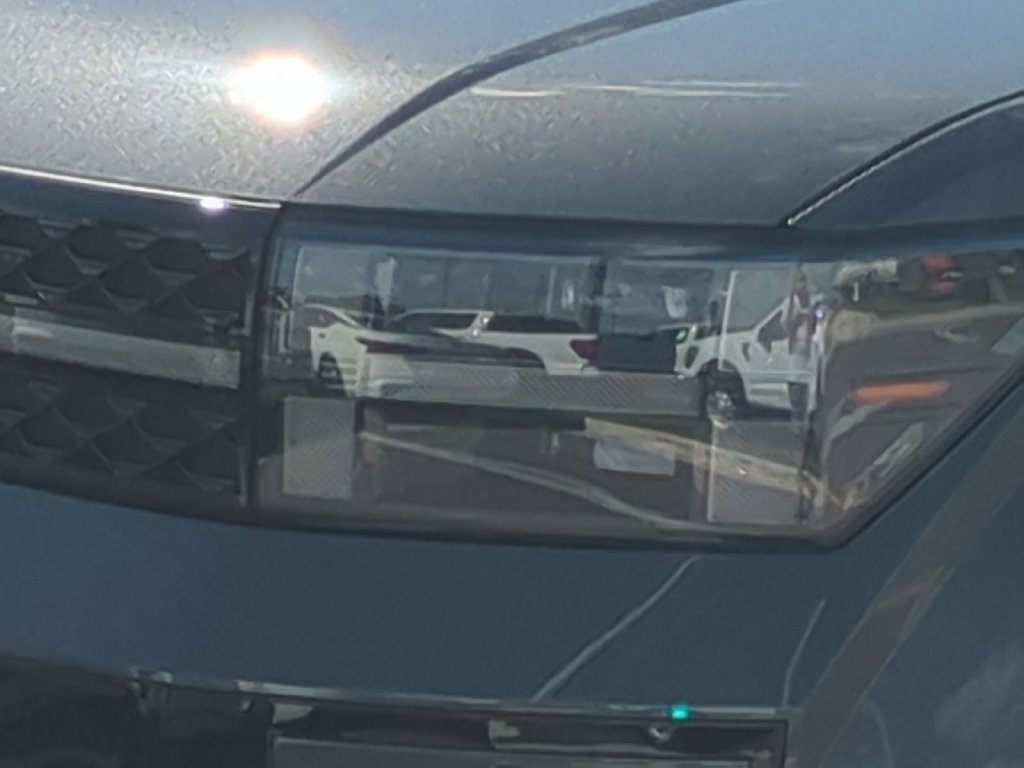 New 2027 Hyundai Santa Fe Calligraphy FWD image 10