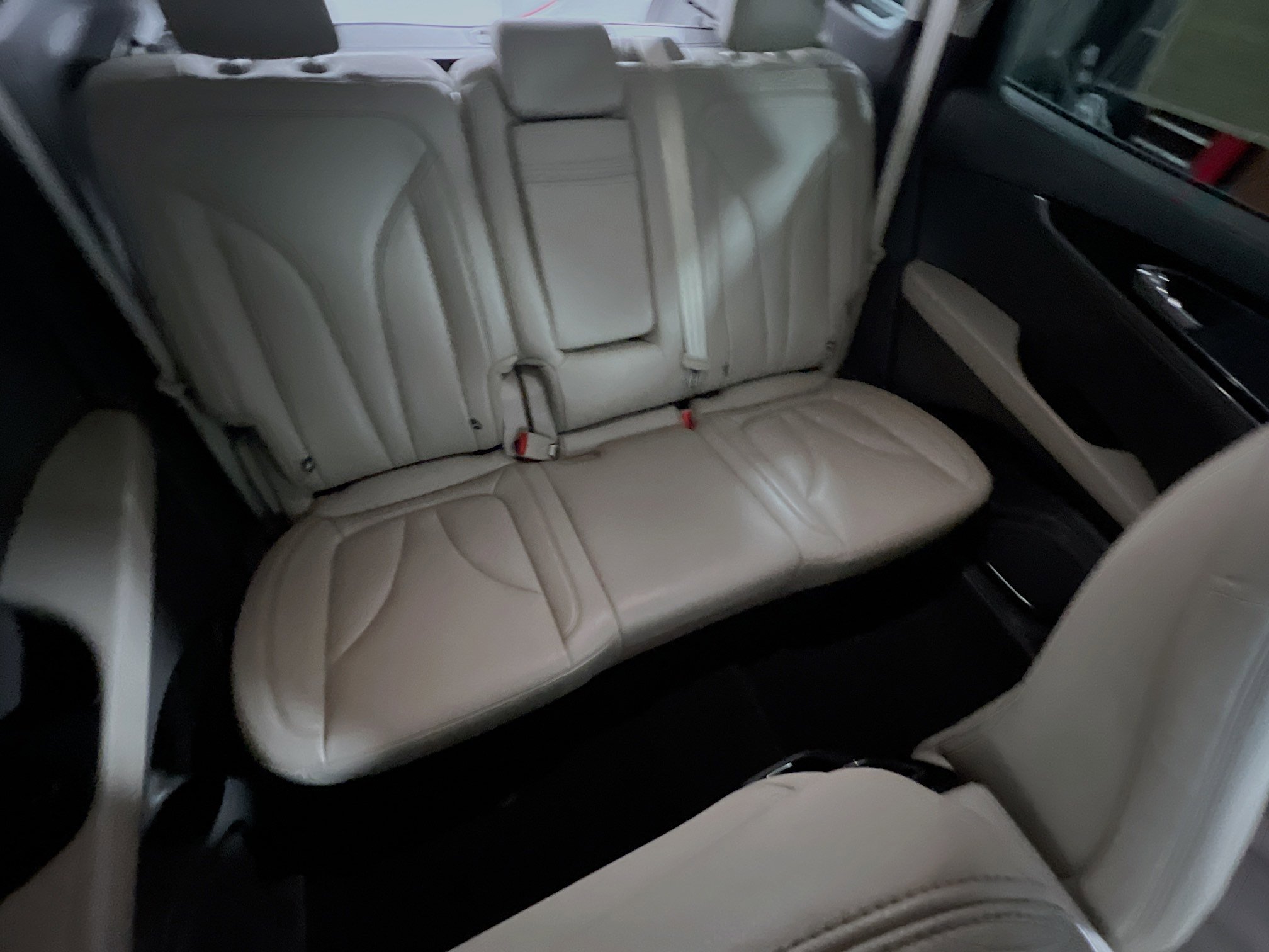 Used 2022 Lincoln Nautilus FWD w/ Premium Package image 33