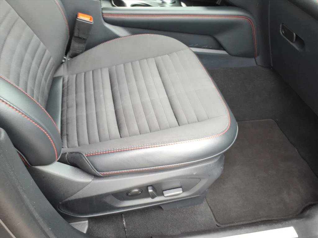 Used 2025 Ford Explorer ST-Line AWD/4WD image 15