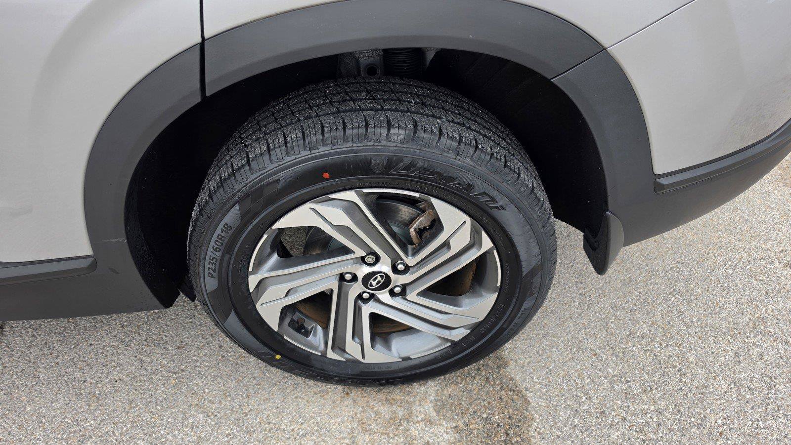 Used 2023 Hyundai Santa Fe SE AWD/4WD image 33