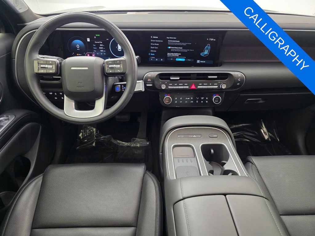 Used 2026 Hyundai Palisade Calligraphy image 13