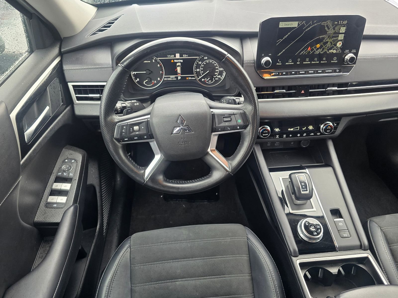 Used 2024 Mitsubishi Outlander SE image 31