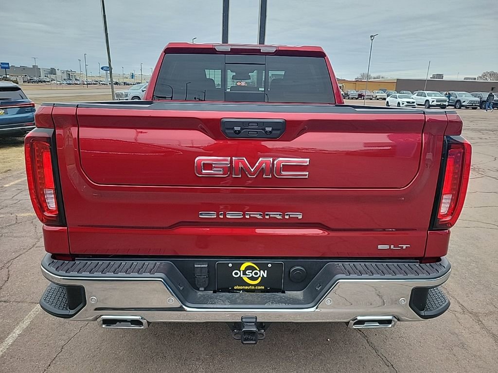 Used 2026 GMC Sierra 1500 SLT image 4