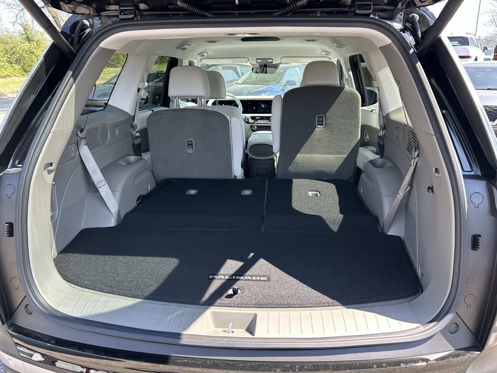 New 2026 Hyundai Palisade SEL image 13