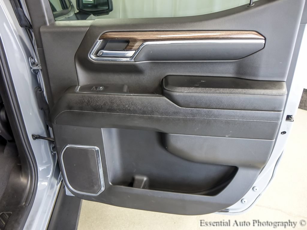 Used 2024 Chevrolet Silverado 1500 RST w/ Z71 Off-Road Package AWD/4WD image 20