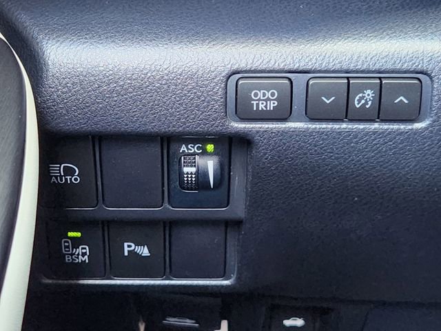 Used 2022 Lexus RC 350 F Sport image 19