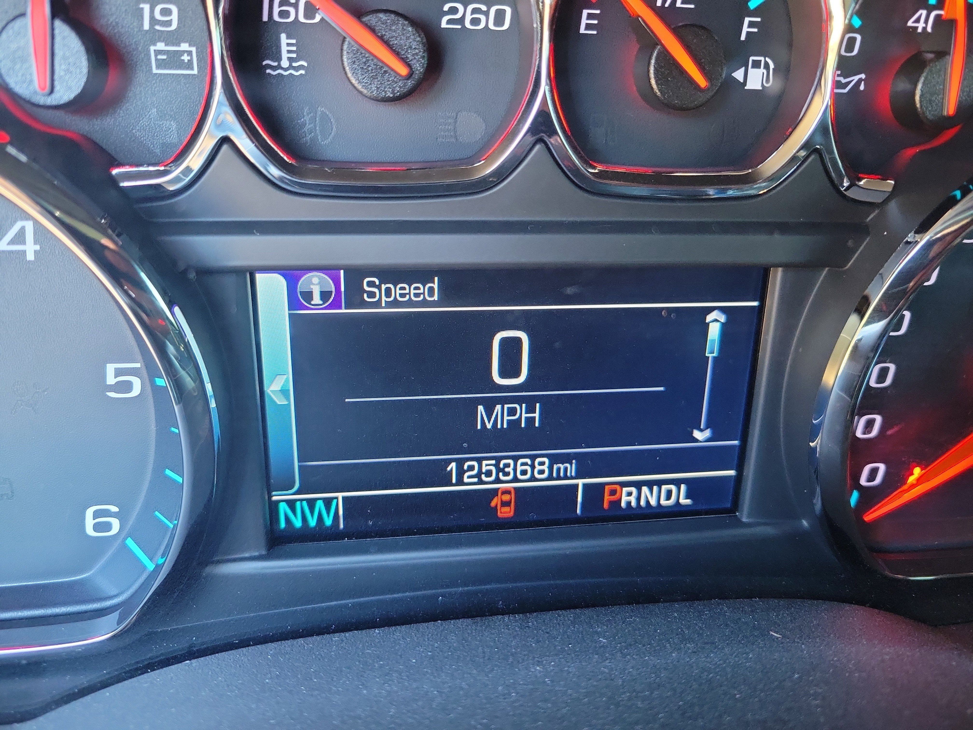 Used 2018 Chevrolet Tahoe LT AWD/4WD image 16