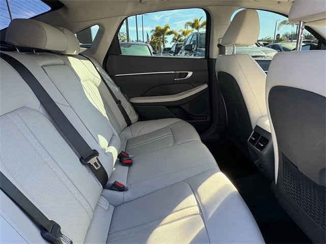 Used 2023 Hyundai Sonata Limited image 14