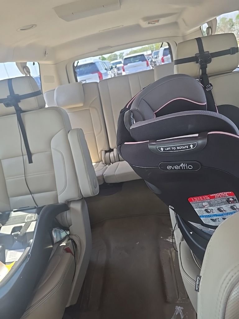 Used 2016 GMC Yukon XL Denali w/ Open Road Package image 6