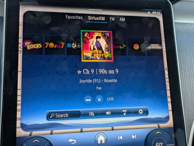 Certified 2024 Mercedes-Benz GLC 300 4MATIC image 13