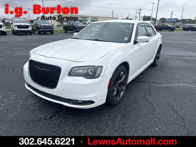 Used 2021 Chrysler 300 S RWD image 7