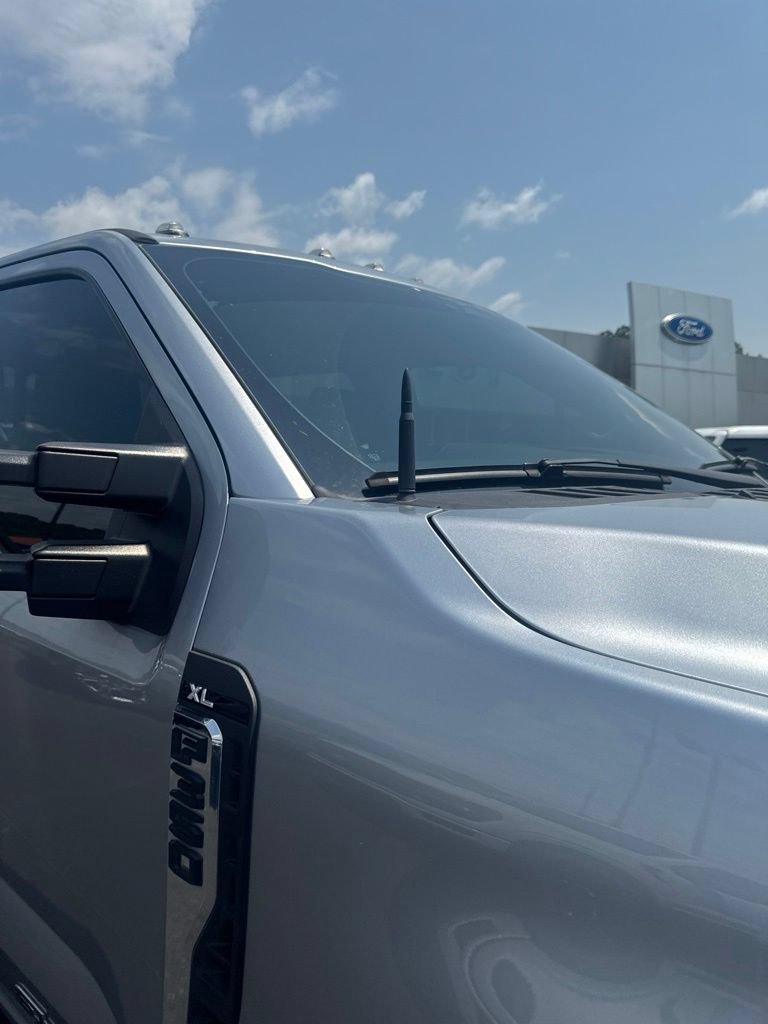 Used 2023 Ford F350 XL w/ XL Driver Assist Package AWD/4WD image 3