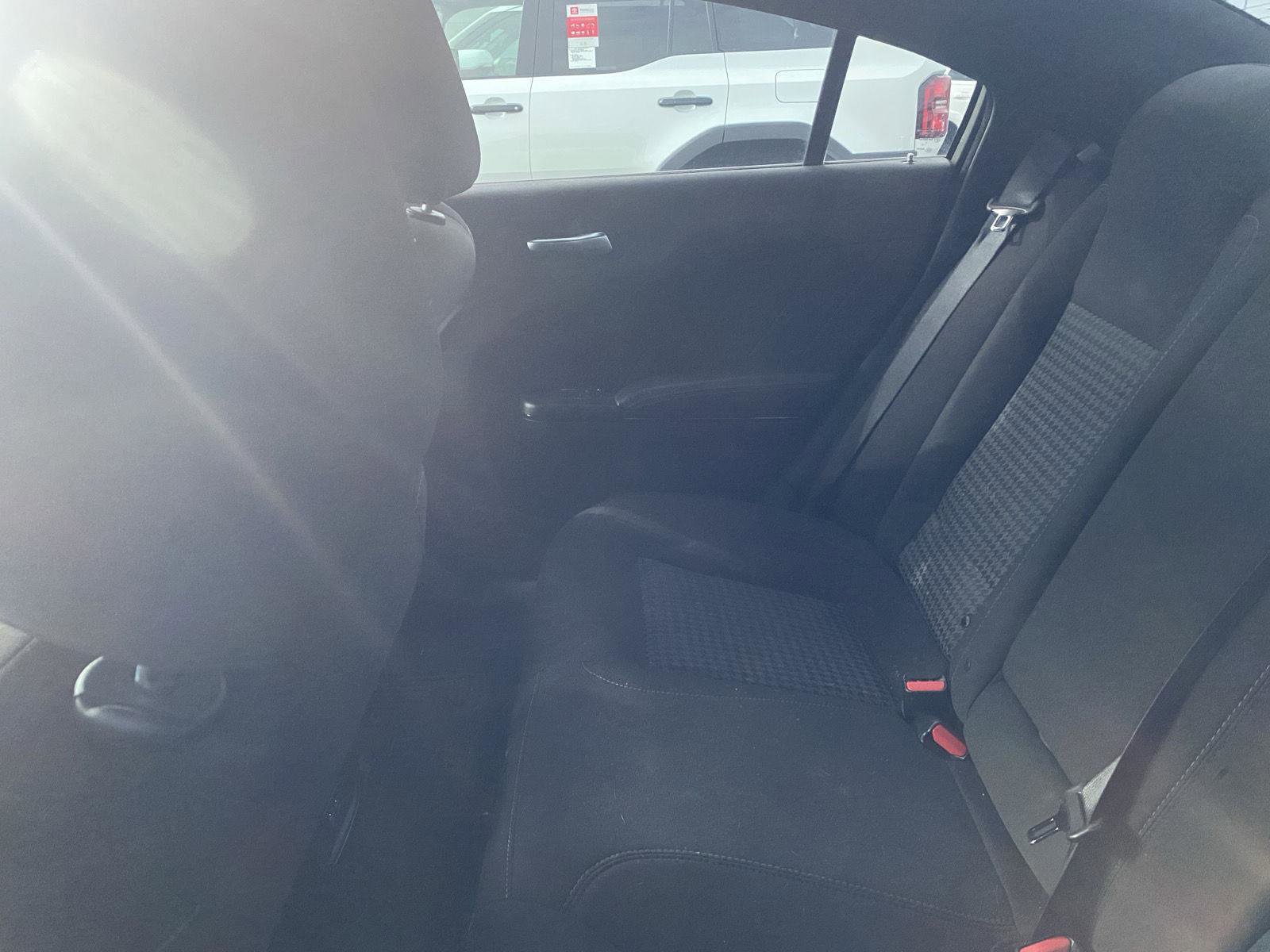 Used 2023 Dodge Charger R/T w/ Blacktop Package image 8