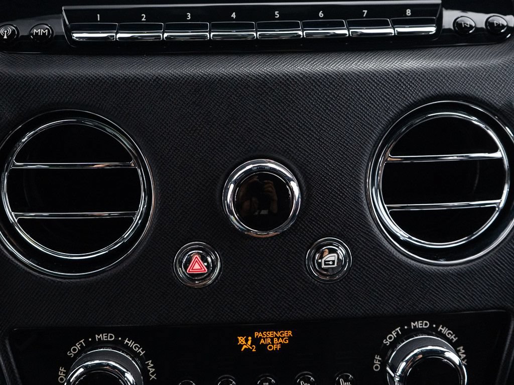 Certified 2023 Rolls-Royce Cullinan AWD/4WD image 43