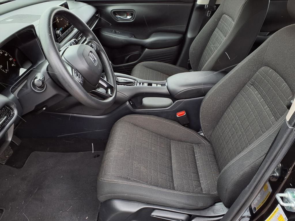 Used 2024 Honda HR-V LX image 5