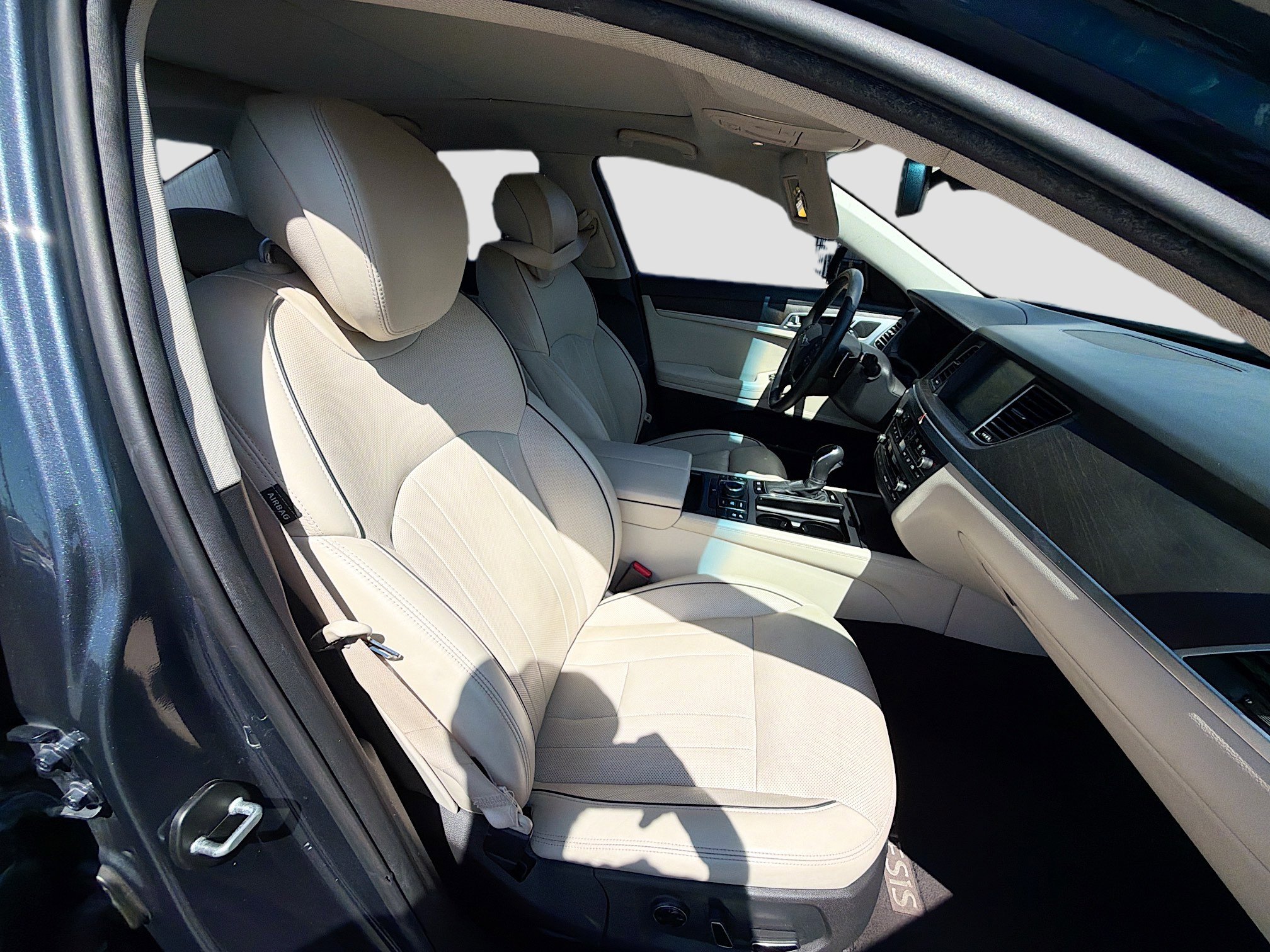 Used 2017 Genesis G80 5.0 Ultimate image 16