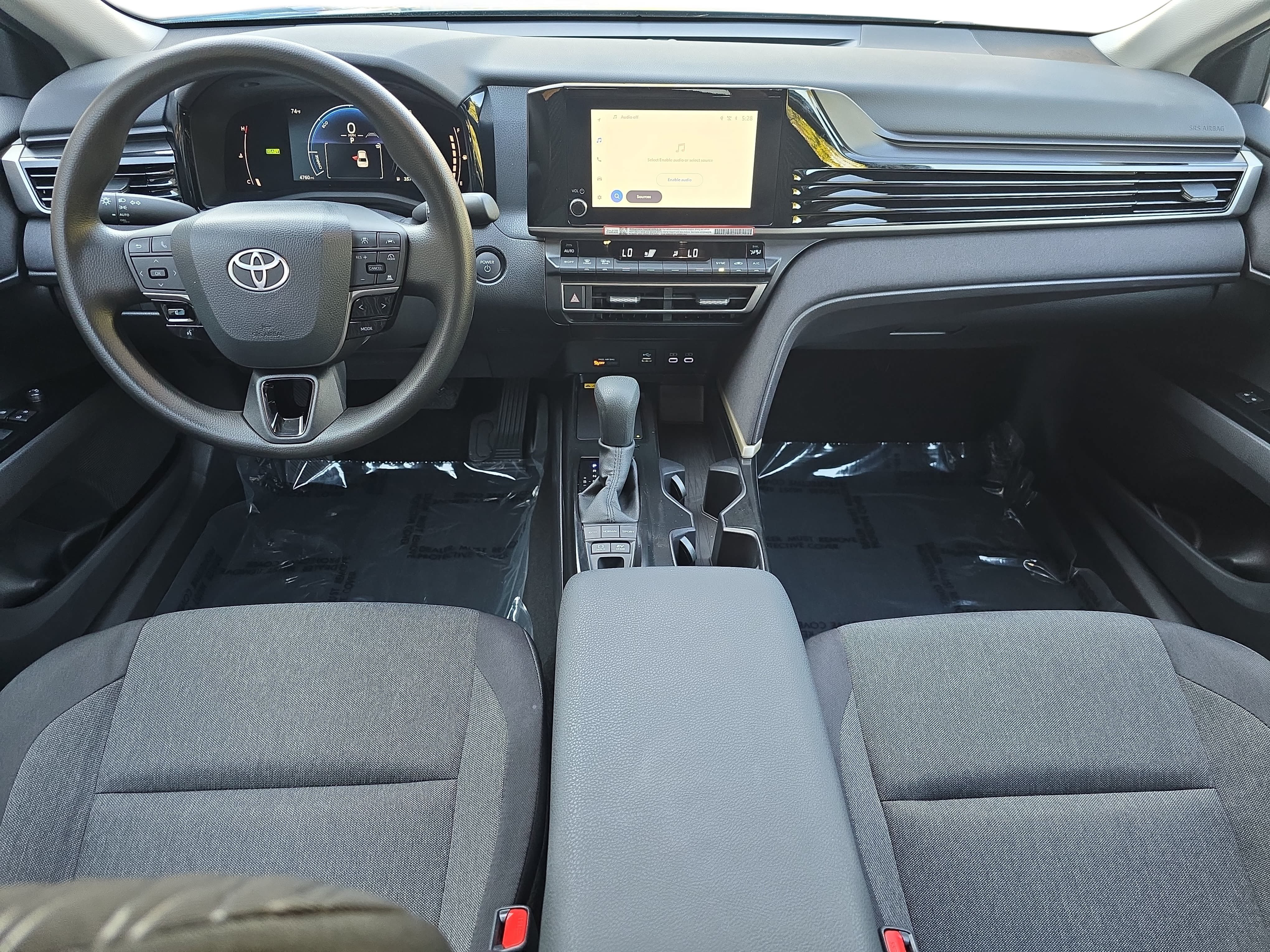 Used 2026 Toyota Camry LE FWD image 9