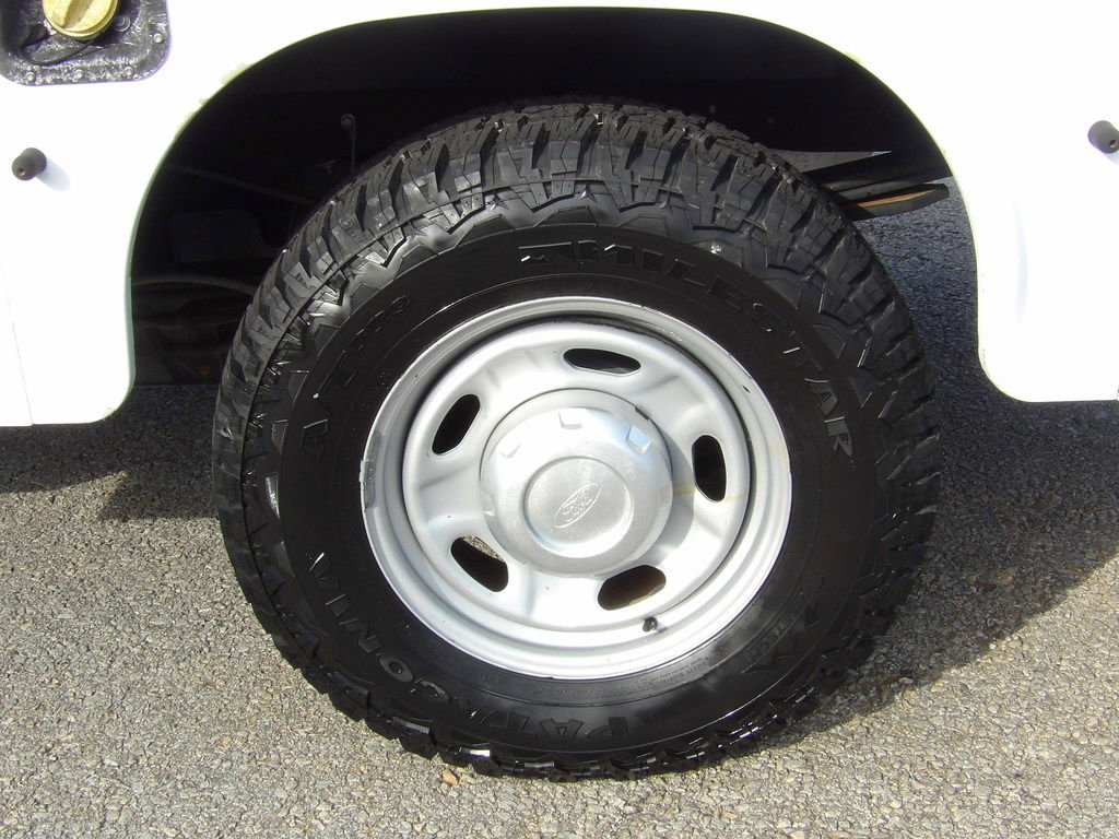 Used 2015 Ford F250 XL image 48