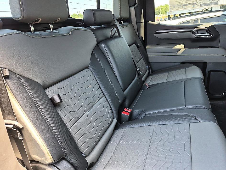 New 2026 Chevrolet Silverado 1500 ZR2 AWD/4WD image 33