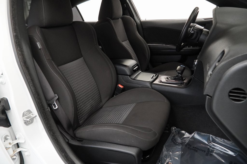 Certified 2022 Dodge Charger R/T w/ Blacktop Package image 43