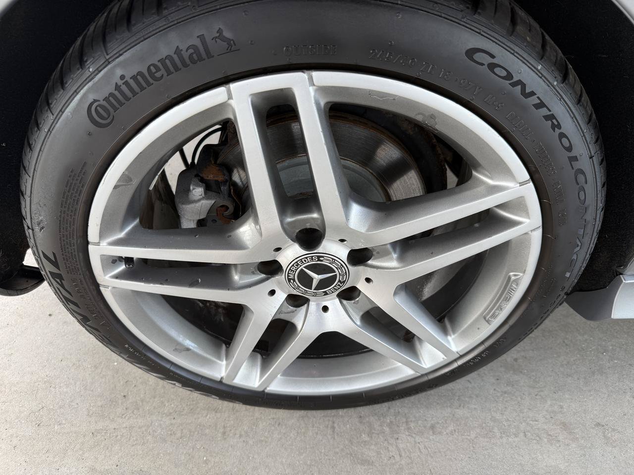 Used 2014 Mercedes-Benz E 350 4MATIC Sport image 47