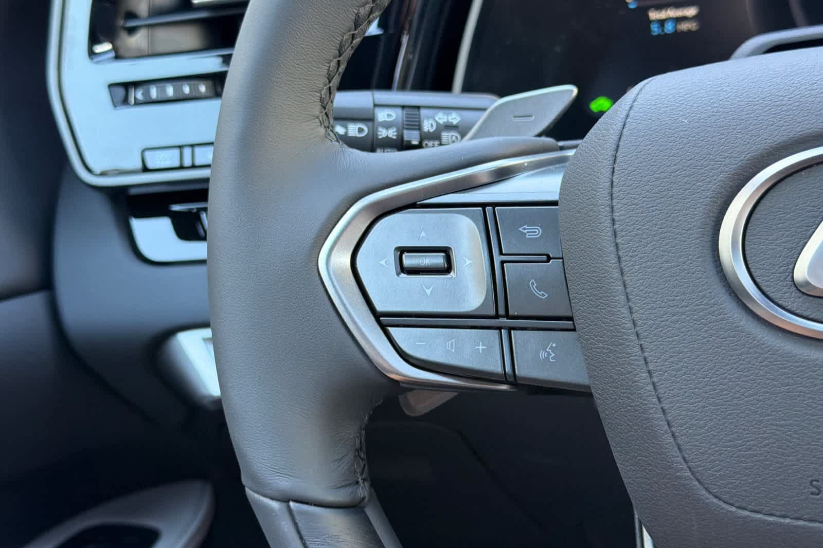 New 2026 Lexus RX 350h AWD/4WD image 26
