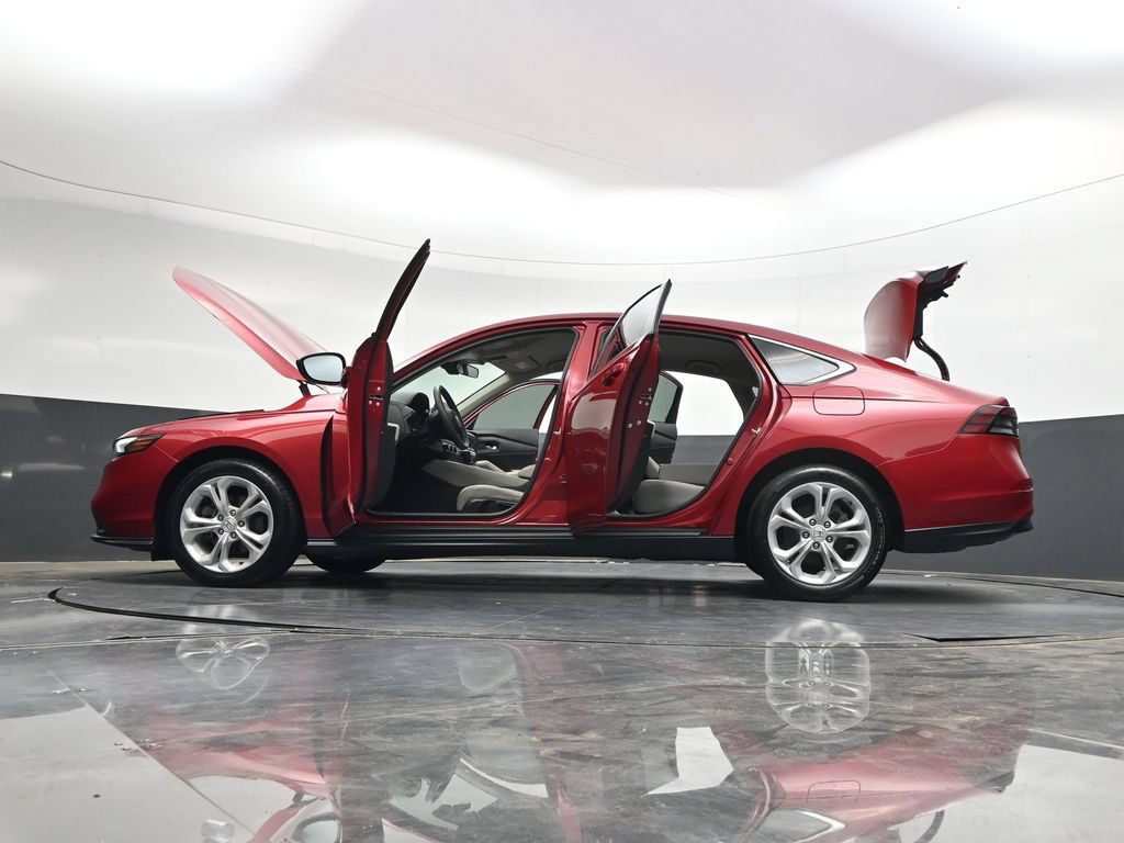 Used 2023 Honda Accord LX image 44