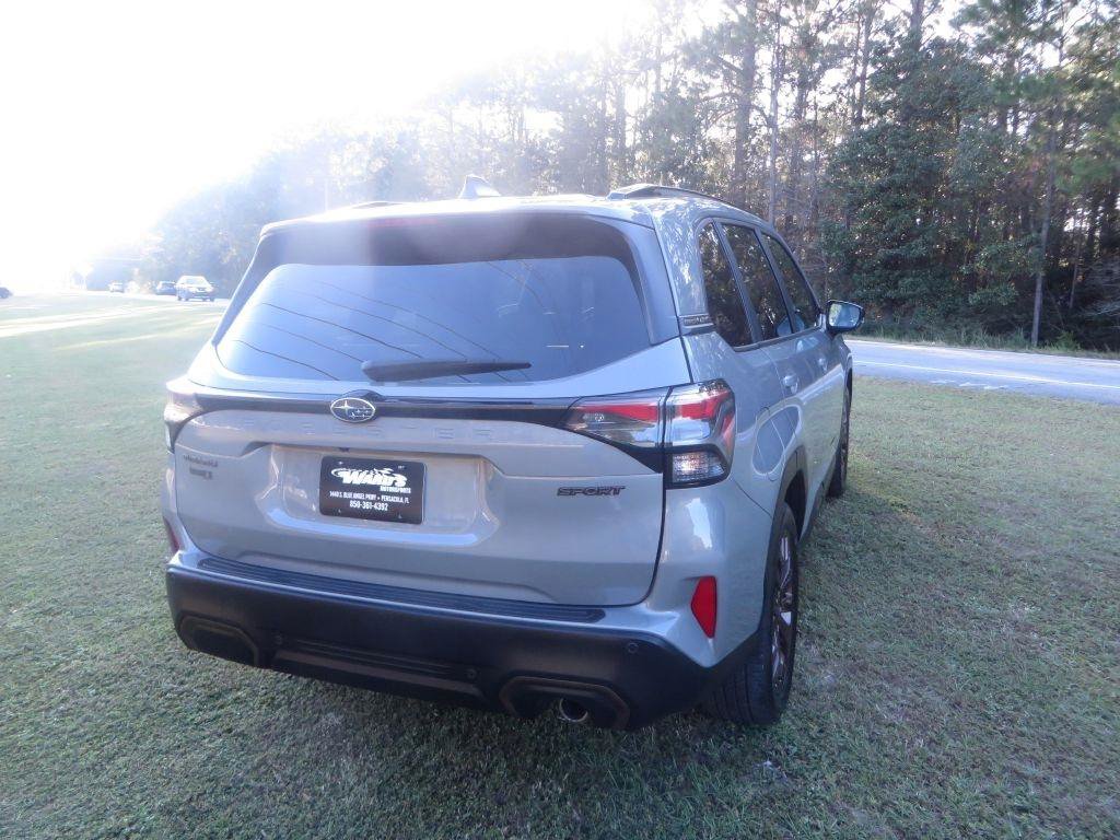 Used 2025 Subaru Forester Sport AWD/4WD image 6