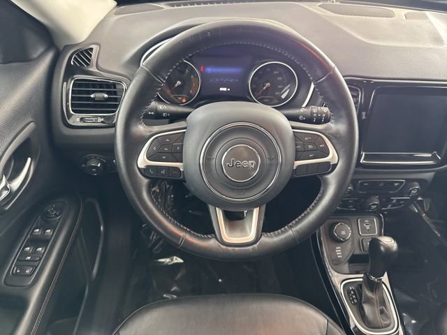 Used 2019 Jeep Compass Limited image 29