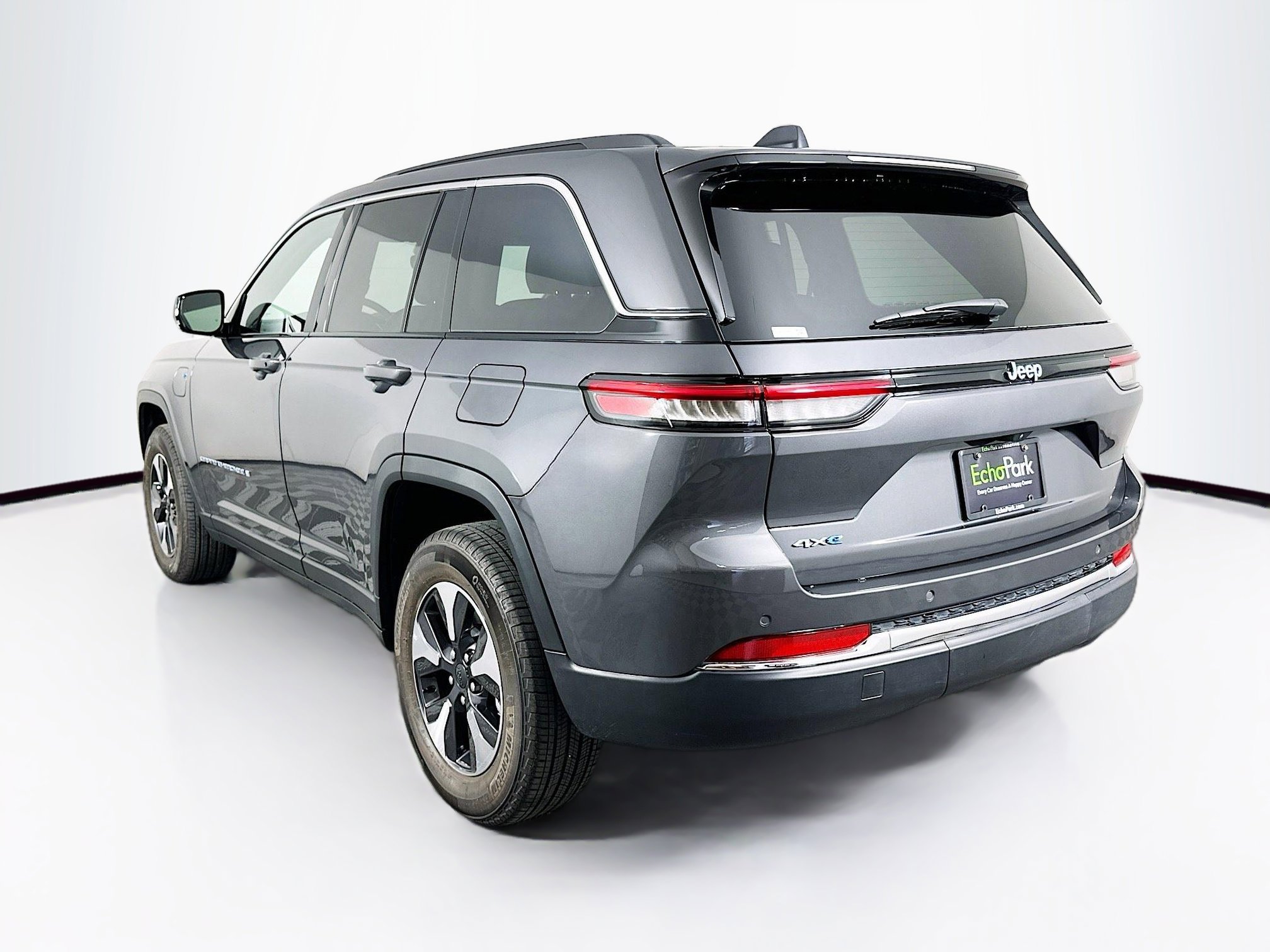 Used 2024 Jeep Grand Cherokee Limited 4xe image 5