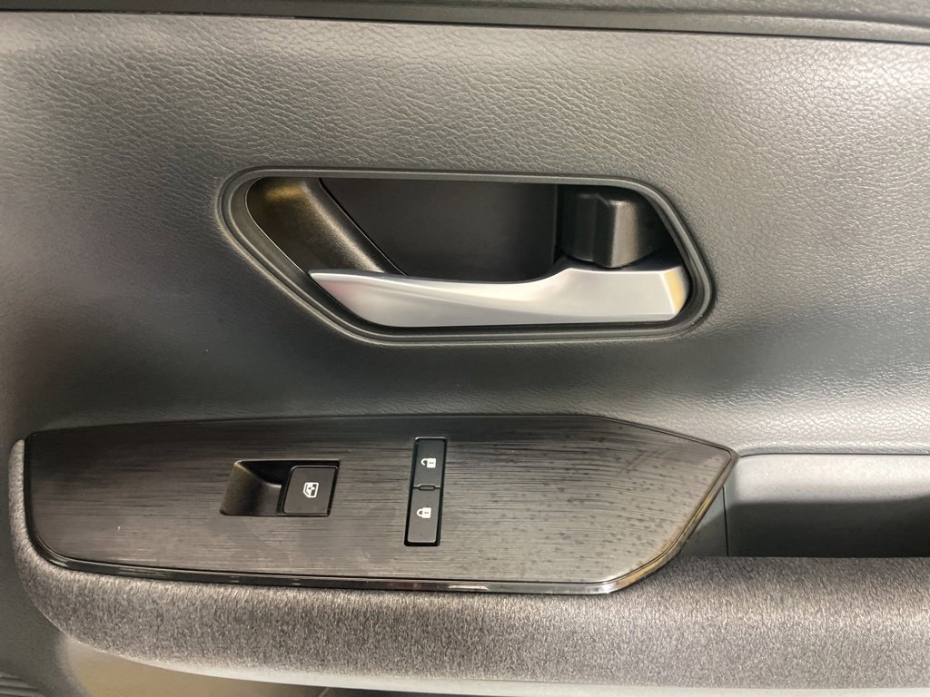 New 2025 Nissan Kicks SV image 12