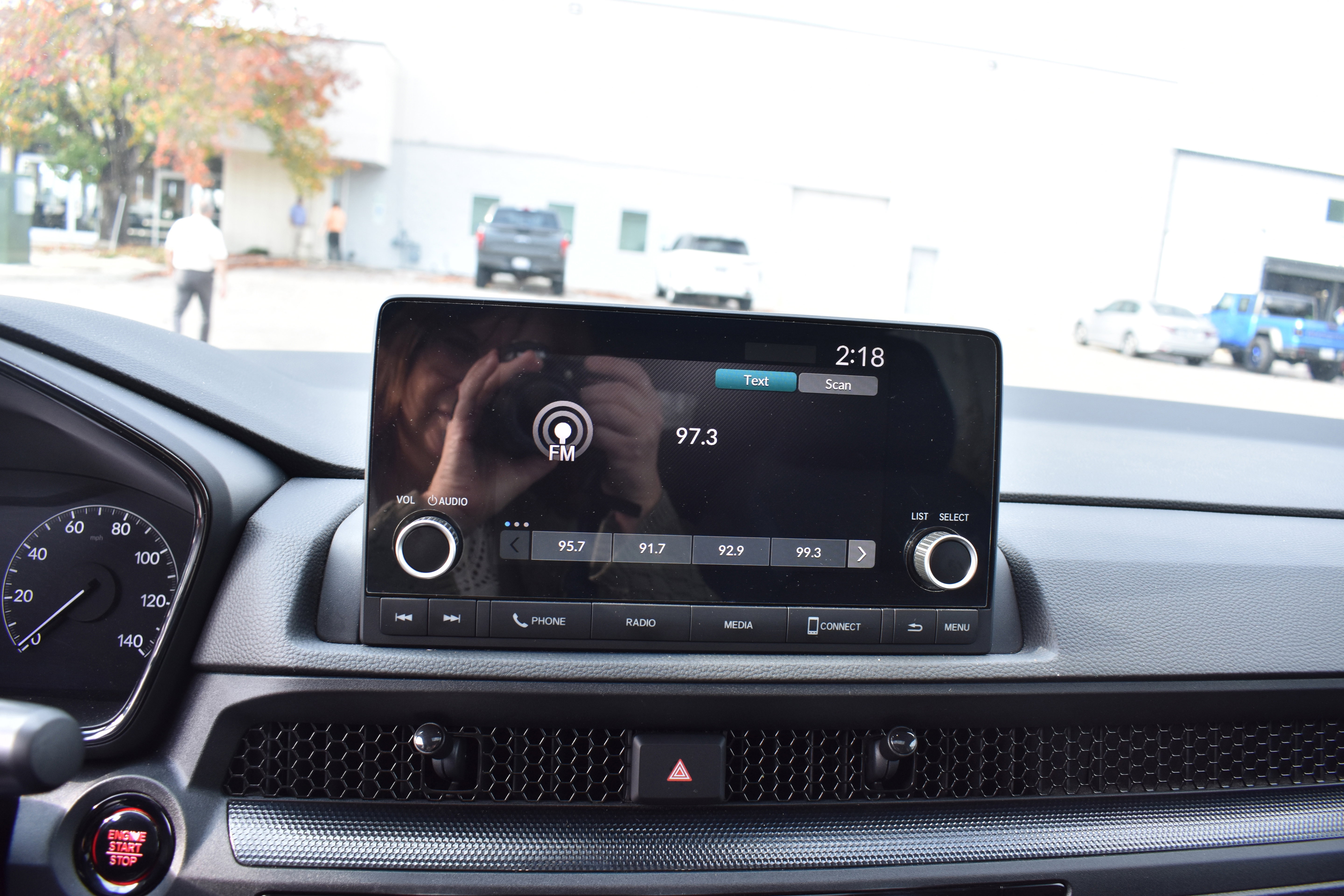 Used 2023 Honda CR-V EX image 24