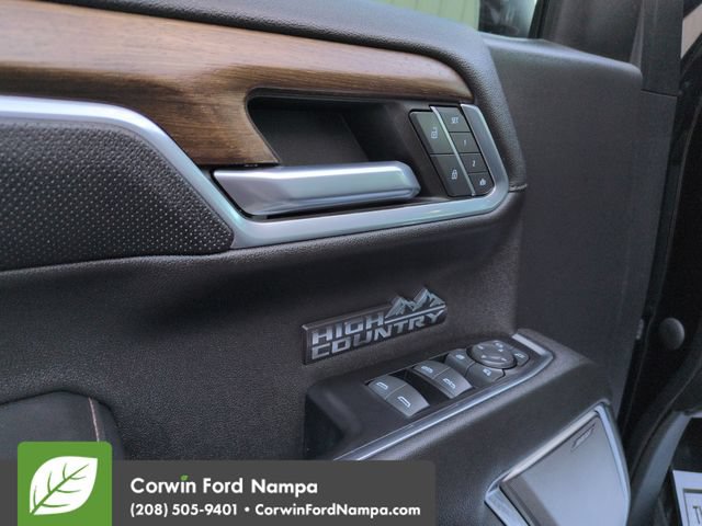 Used 2022 Chevrolet Silverado 1500 High Country AWD/4WD image 11