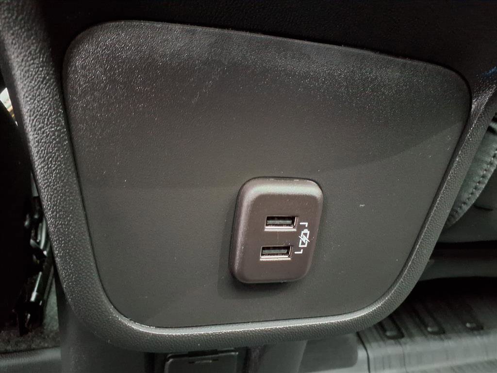 Used 2023 GMC Terrain AT4 w/ Tech Package image 31