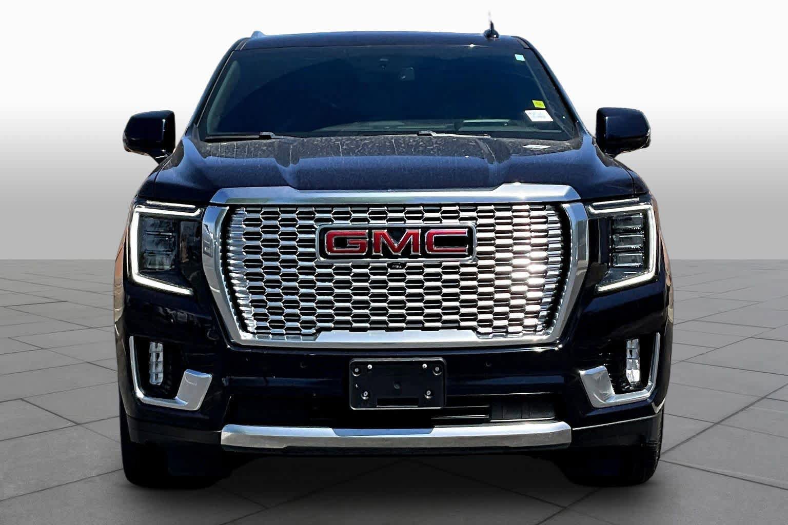 Used 2023 GMC Yukon Denali image 4