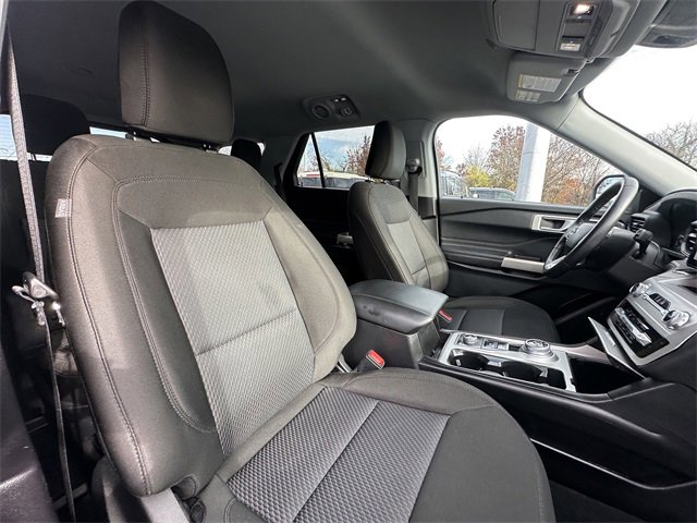 Certified 2022 Ford Explorer XLT image 33