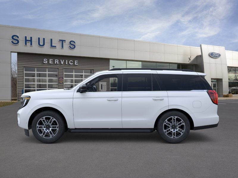 New 2026 Ford Expedition Active AWD/4WD image 3