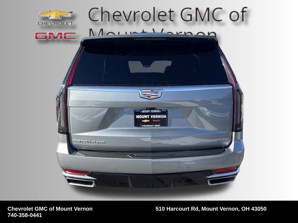 Used 2023 Cadillac Escalade Premium Luxury image 4