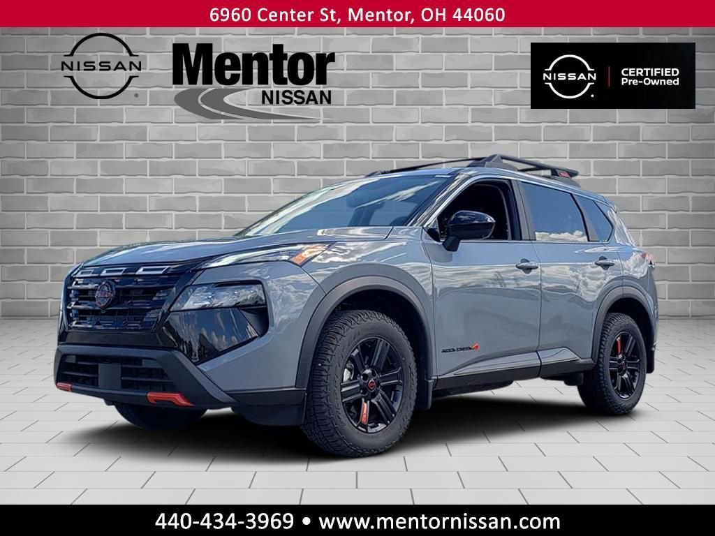 Certified 2025 Nissan Rogue SV AWD/4WD image 3