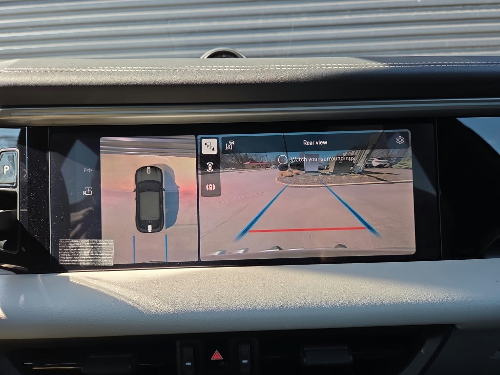 Certified 2026 Porsche Macan 4 Electric AWD/4WD image 12