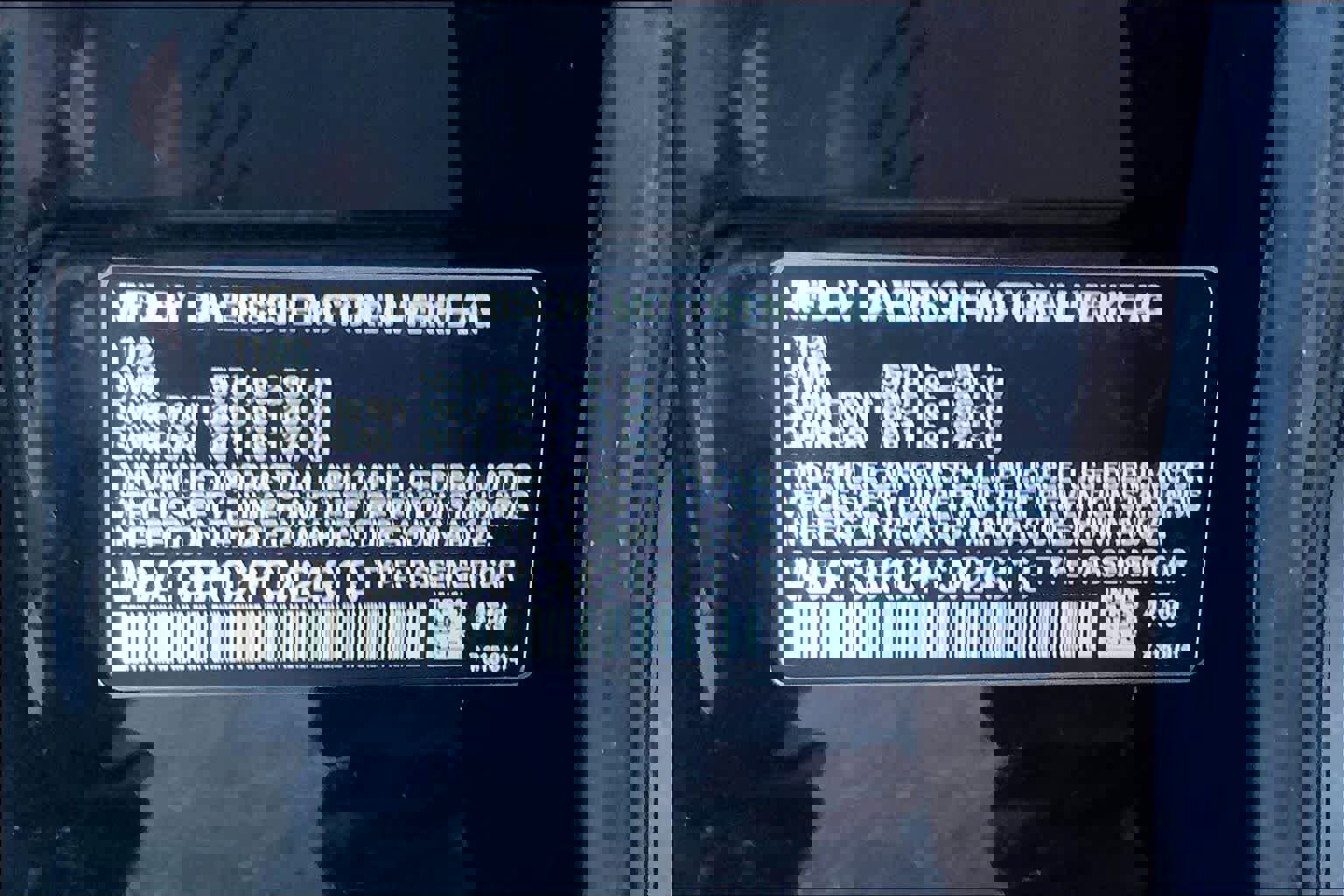 Used 2023 BMW M550i xDrive w/ Executive Package image 37