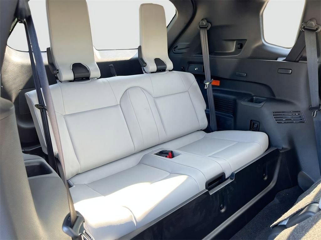 New 2025 Mitsubishi Outlander SEL image 33