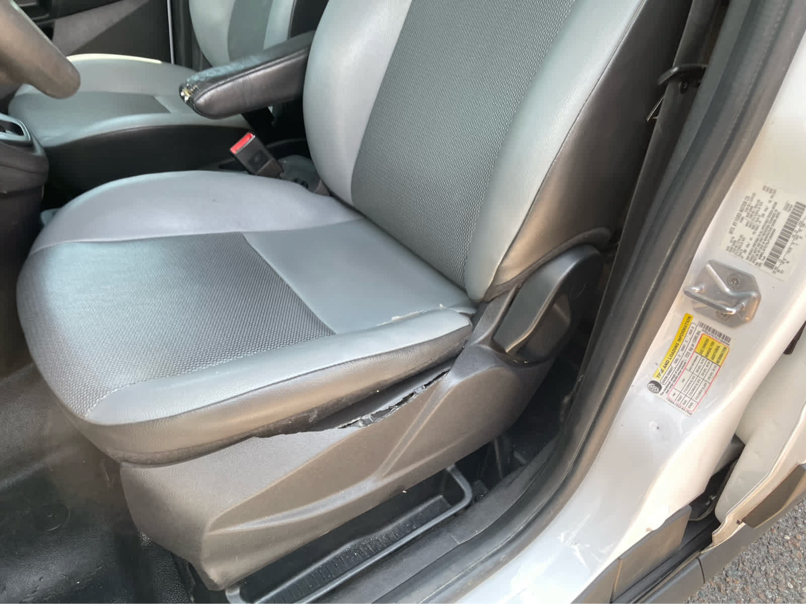 Used 2018 Ford Transit Connect XL FWD image 12