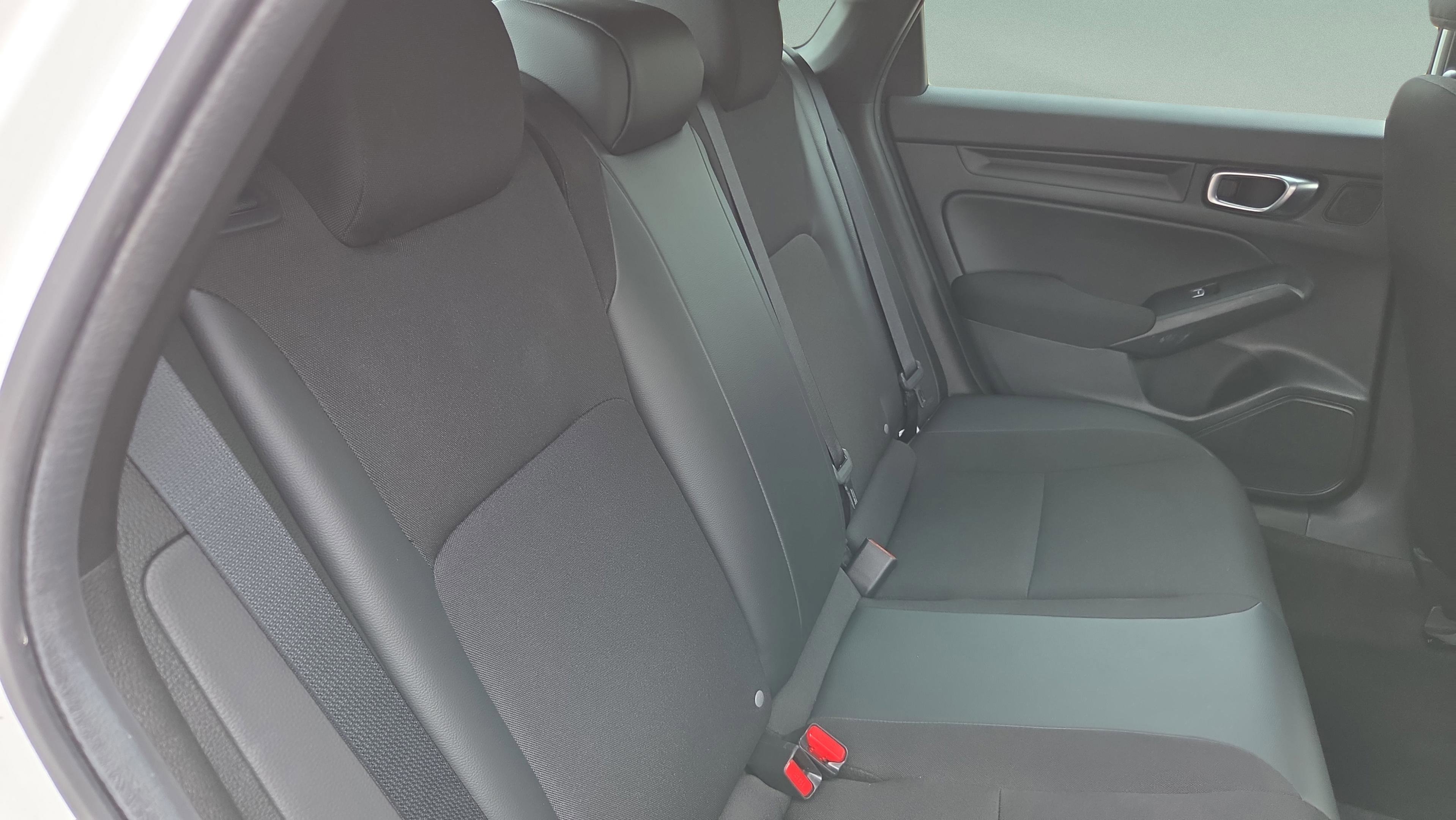 Used 2023 Honda Civic Sport image 13