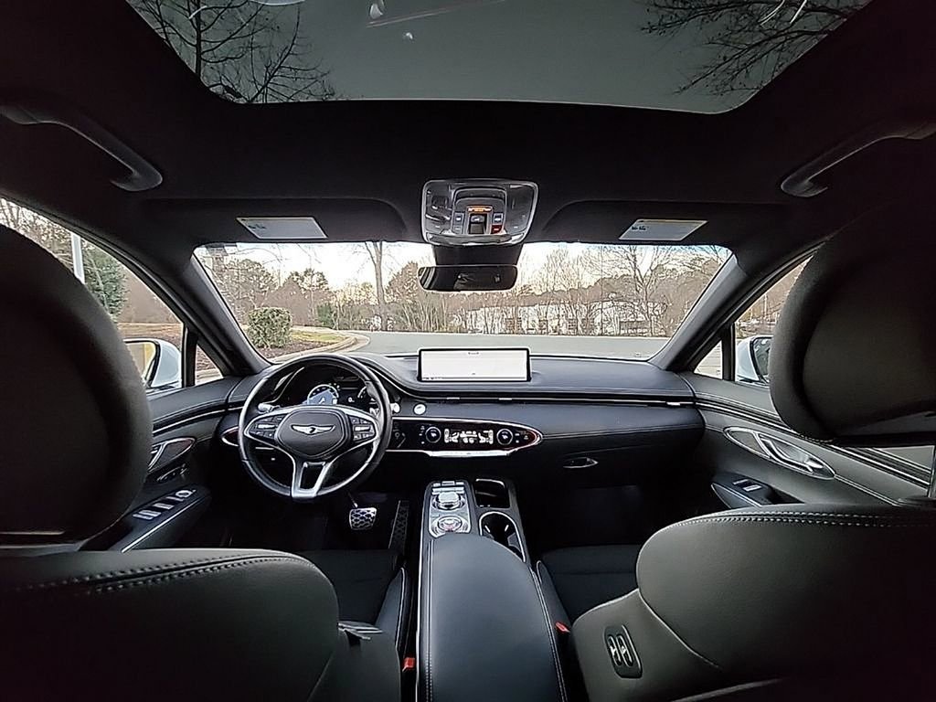 Certified 2025 Genesis GV70 2.5T Sport Prestige w/ Sport Prestige Package image 24