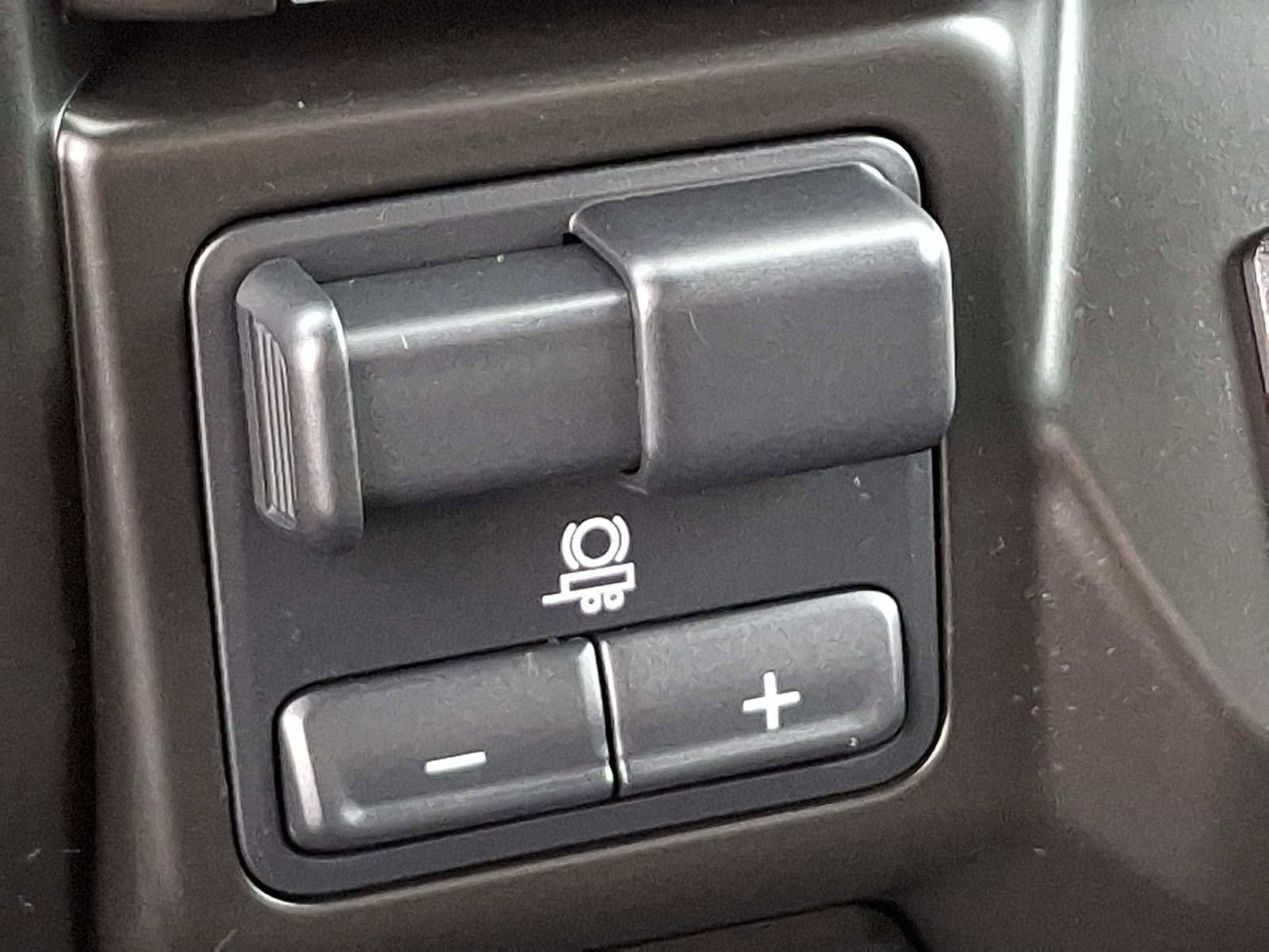 Used 2020 Chevrolet Silverado 1500 Custom Trail Boss w/ Custom Convenience Package image 23