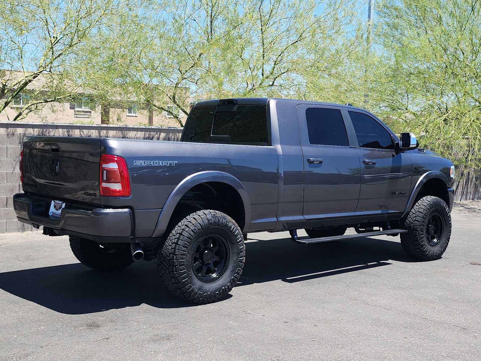 Used 2020 RAM 2500 Laramie AWD/4WD image 8
