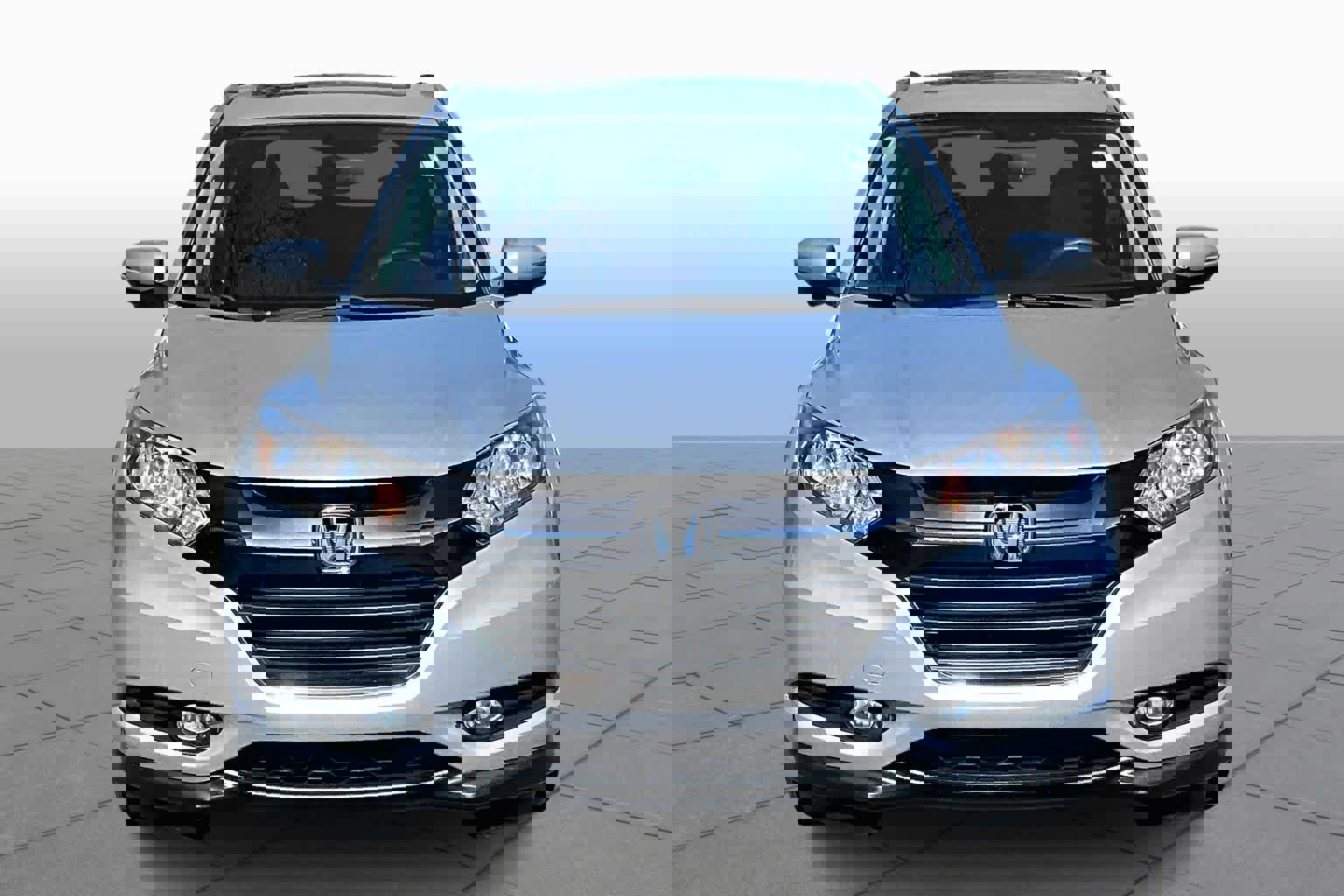 Used 2016 Honda HR-V EX-L image 4