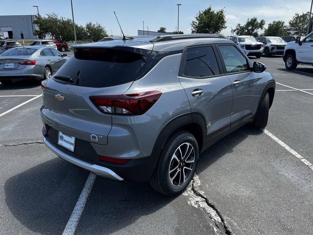 New 2025 Chevrolet TrailBlazer LT w/ LT Cold Weather Package image 5