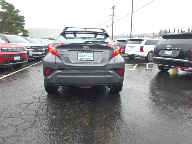 Used 2022 Toyota C-HR Limited image 6